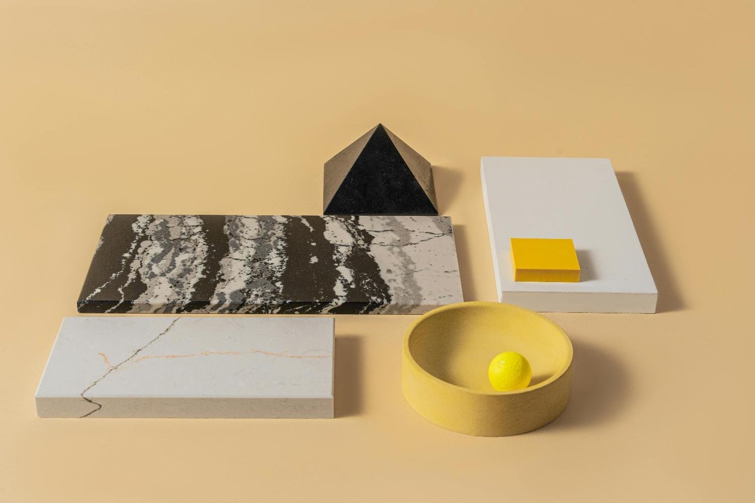 الألواح الحجرية الطبيعية الرقيقة